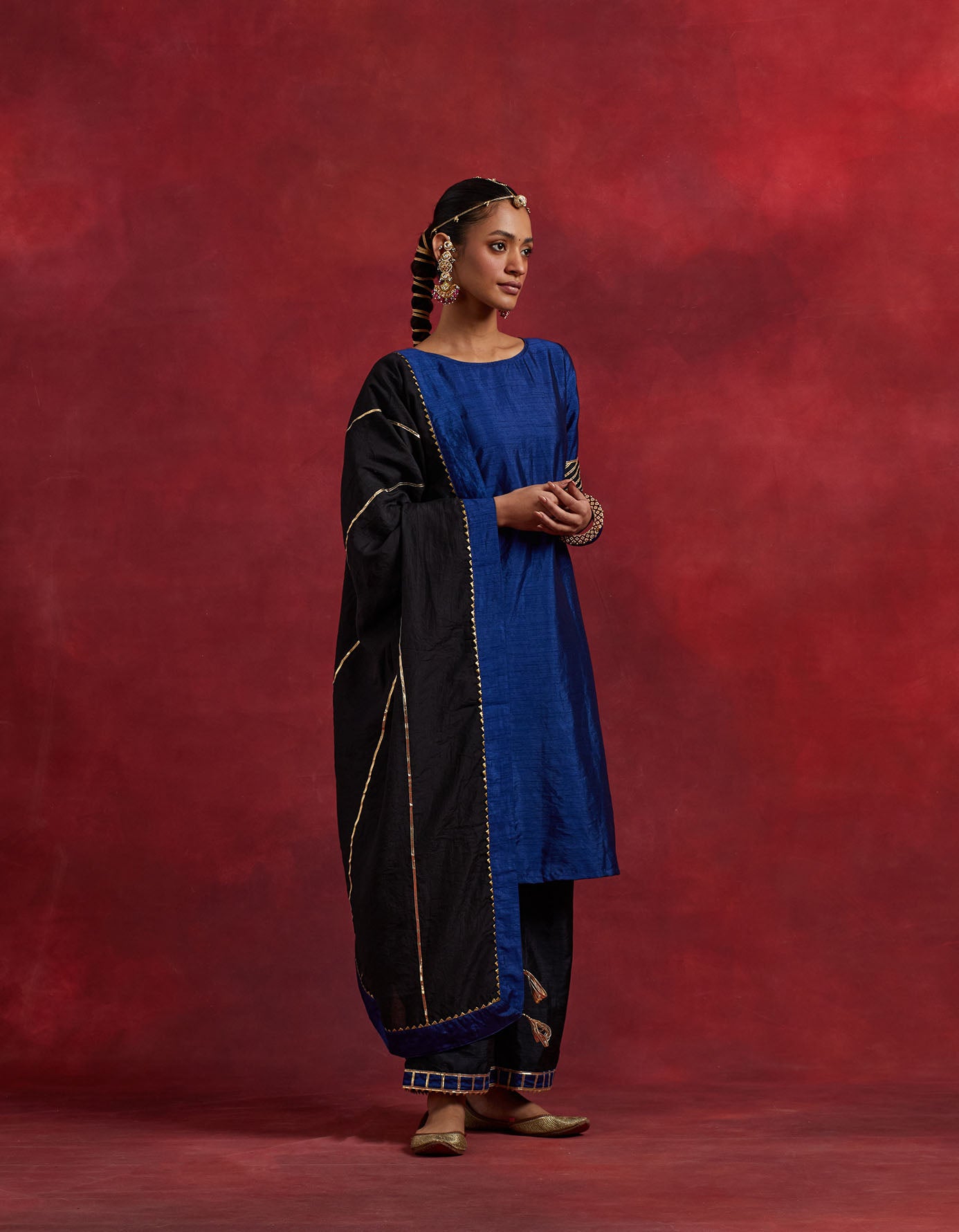 Blue Black Raw Silk Jennifer Kurta Set (Set Of 3)