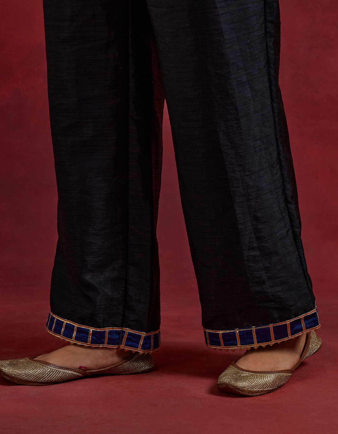 Blue Black Raw Silk Jennifer Kurta Set (Set Of 3)