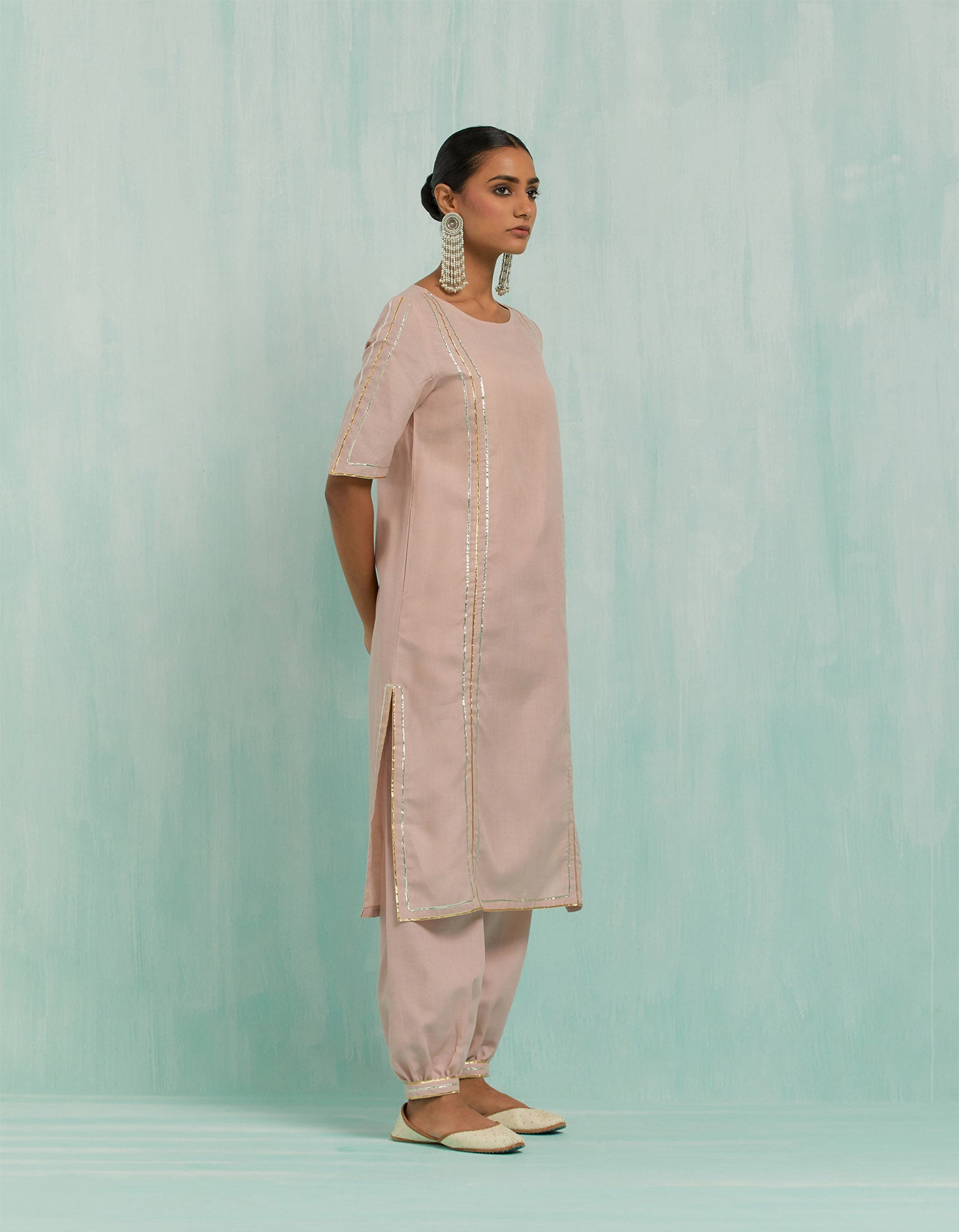 Pale Pink Rukbat Kurta And Salwar With Gold Silver Gota Details (Set Of 2)