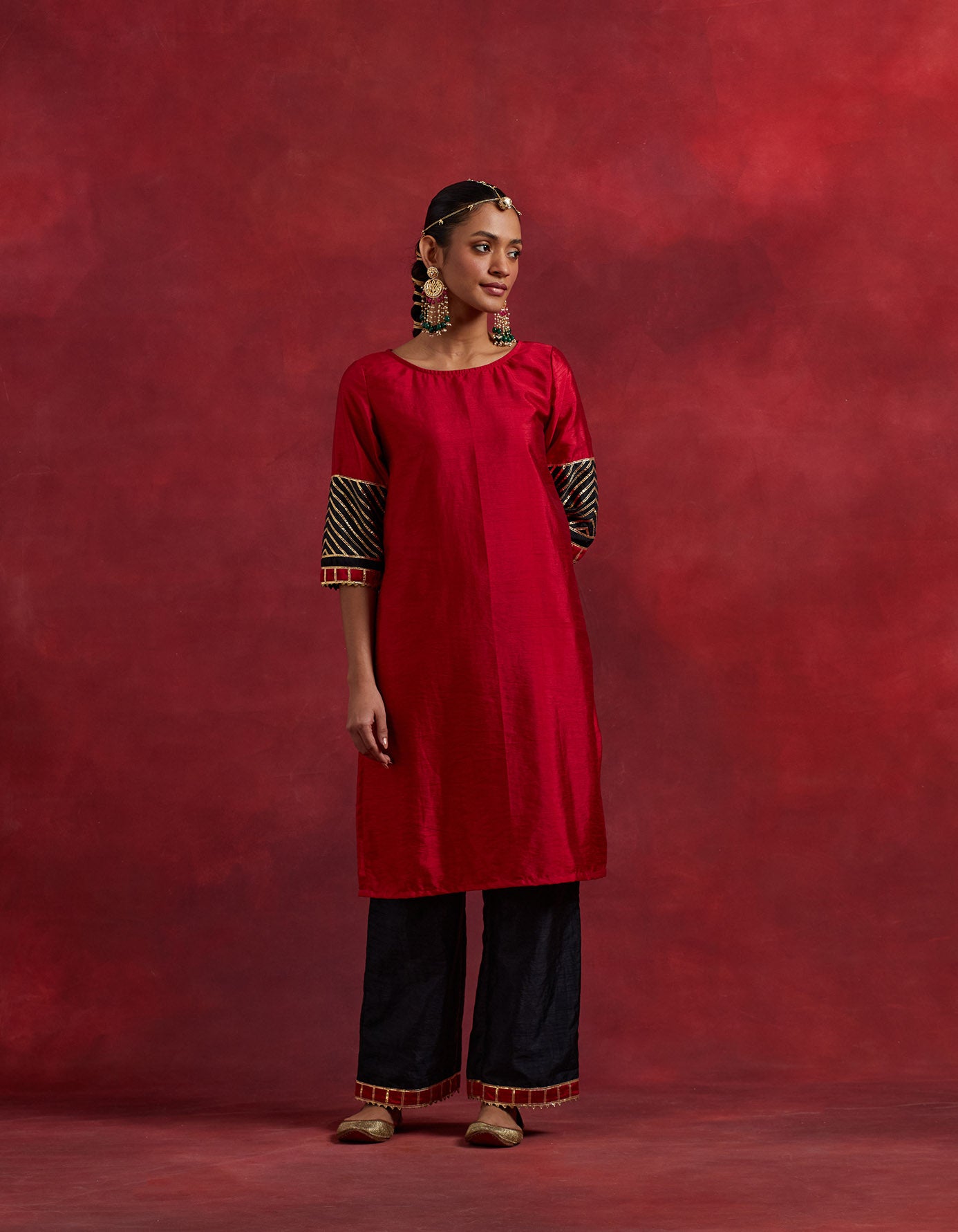 Red Black Raw Silk Jennifer Kurta