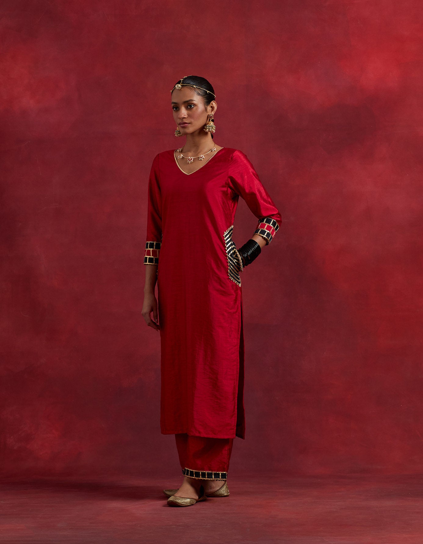 Red Black Raw Silk Mira Kurta Set (Set Of 3)