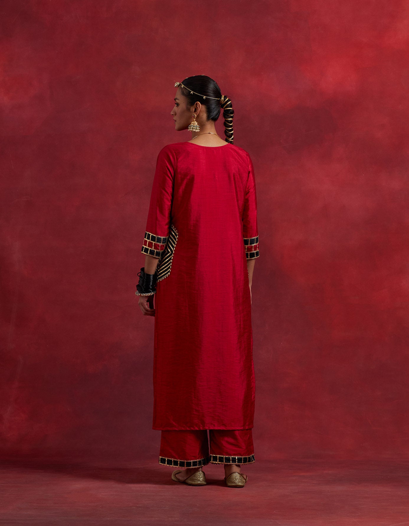 Red Black Raw Silk Mira Kurta Set (Set Of 3)