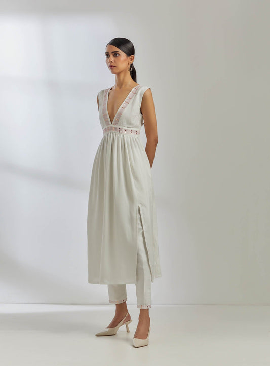 White Silk Sirgus Kurta - The Indian Cause