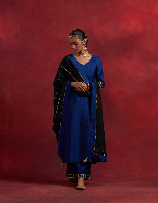 Blue Black Raw Silk Mira Kurta Set (Set Of 3)