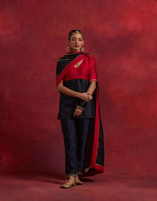 Red Black Raw Silk Sadhna Kurta Set (Set Of 3)