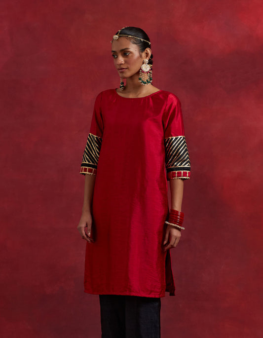 Red Black Raw Silk Jennifer Kurta