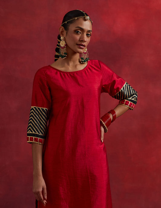 Red Black Raw Silk Jennifer Kurta