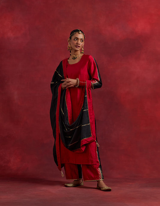 Red Black Raw Silk Half And Half Kurta Set (Set Of 3)