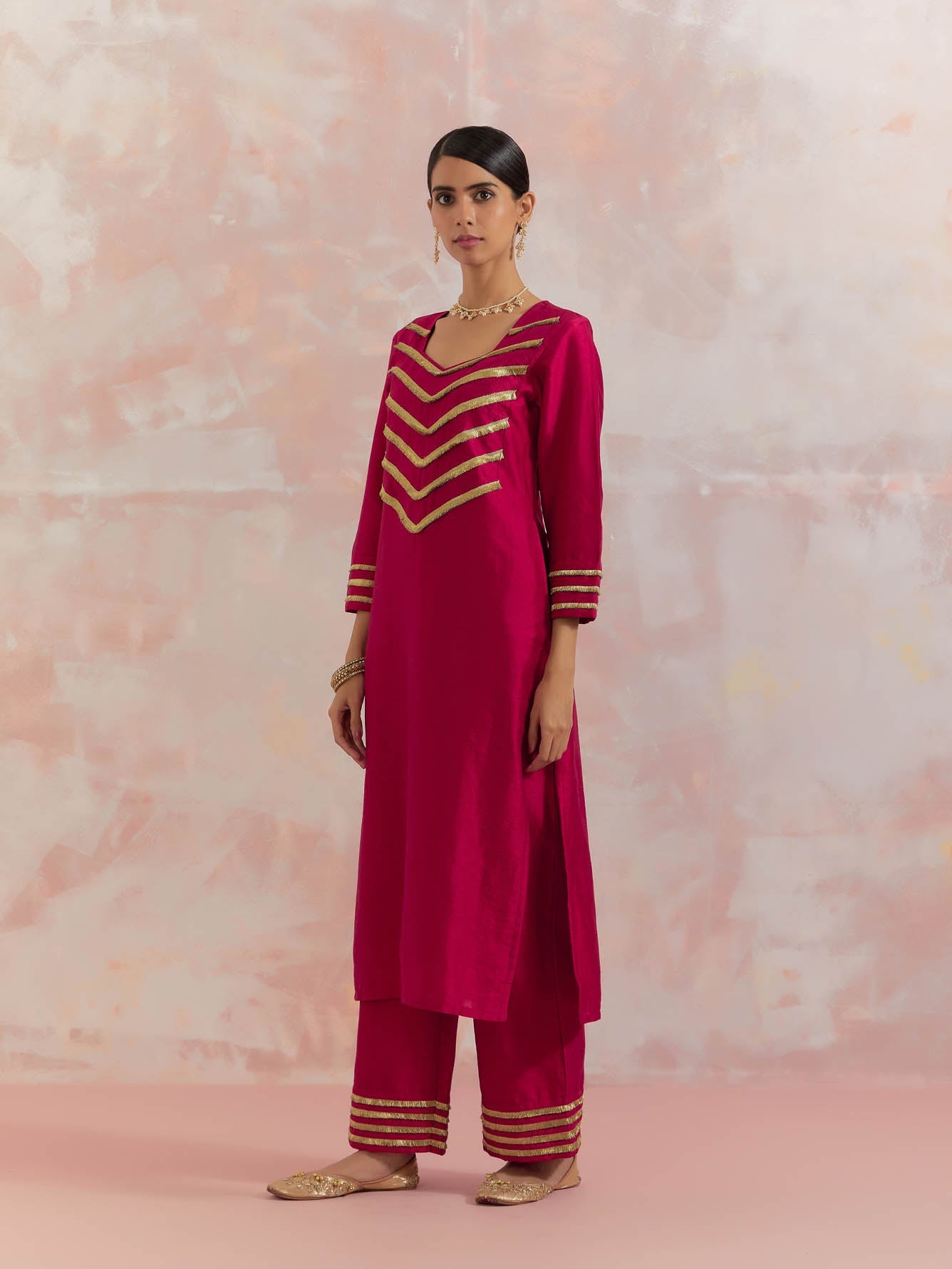 Red Rooh Kurta With Pant (Set Of 2) - The Indian Cause