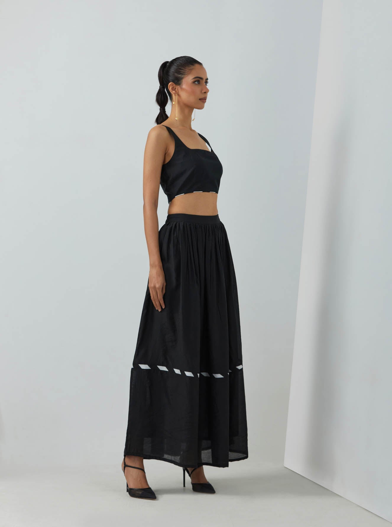 Black Chanderi Zade Bralette With Full Length Skirt And Scarf (Set Of 3) - The Indian Cause