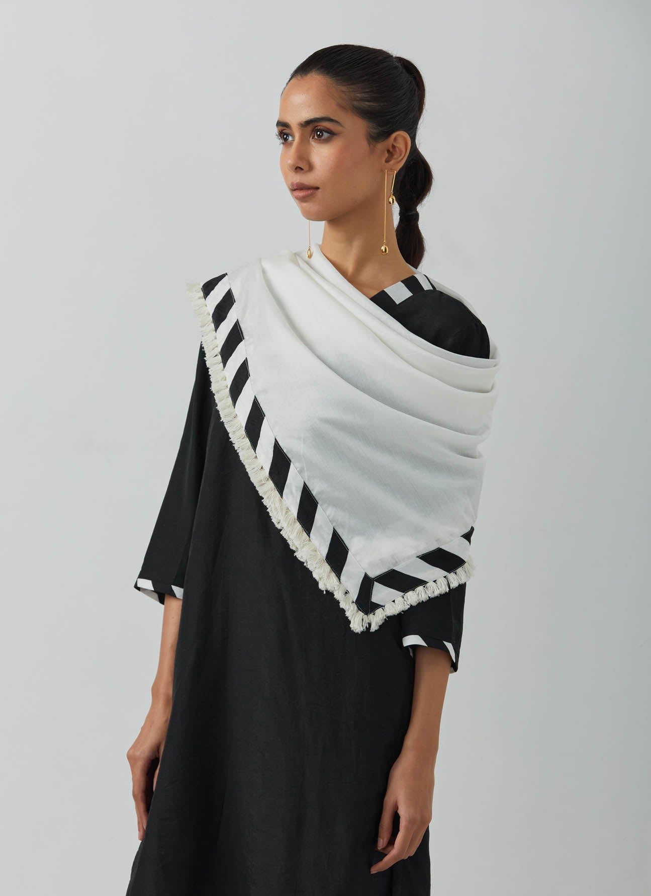 White Chanderi Scarf - The Indian Cause